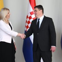 Predsjednik Hrvatske Zoran Milanović i predsjedateljica Predsjedništva BiH Željka Cvijanović