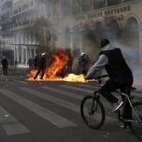 Deseci tisuće Grka na ulicama zbog željezničke nesreće