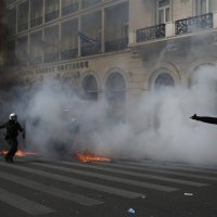Deseci tisuće Grka na ulicama zbog željezničke nesreće