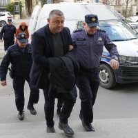 Župan Damir Dekanić i troje policijskih službenika privedeni su na ispitivanje na Županijski sud u Osijeku