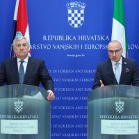 Antonio Tajani i Gordan Grlić Radman nakon sastanka dali su izjave za medije