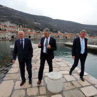 Tomislav Klarić i Branko Bačić susreli su se povodom potpisivanja  Ugovora o darovanju nekretnina