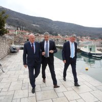 Tomislav Klarić i Branko Bačić susreli su se povodom potpisivanja  Ugovora o darovanju nekretnina