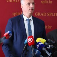 Konferencija za medije gradonačelnika Ivice Puljka zbog kazne koju je dobio od Državnog inspektorata