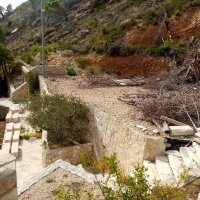 Objekti za rušenje u Vruji