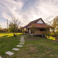 Kuća za odmor Atar, Bartolovci