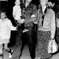Paul i Linda McCartney s Heather i Mary