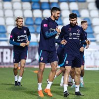 Trening hrvatske nogometne reprezentacije i posjet pripadnika Četvrte gardijske brigade