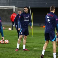 Trening hrvatske nogometne reprezentacije i posjet pripadnika Četvrte gardijske brigade