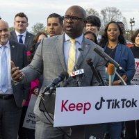 Prosvjed kreatora sadržaja protiv zabrane TikToka u SAD-u