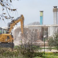 Rušenje bespravne gradnje u Istri