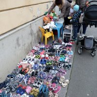 Performans roditelja odgojitelja s cipelicama o vrtićima