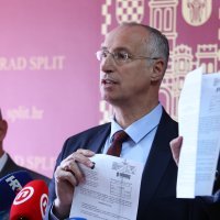 Konferencija za medije Ivice Puljka