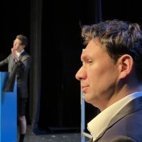 Prizori iz predstave 'Sastavljajmo Vladu!'