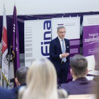 Panel '90 dana s eurom' na zagrebačkom Ekonomskom fakuletu