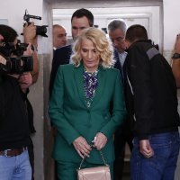 Milo Đukanović  sa suprugom na biralištu