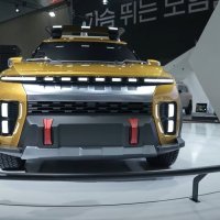 KG Mobility predstavio novi Torres EVX i tri električna koncepta