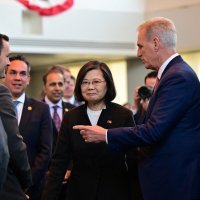 Predsjednik američkog Zastupničkog doma Kevin McCarthy sastao se s tajvanskom predsjednicom Tsai Ing-wen