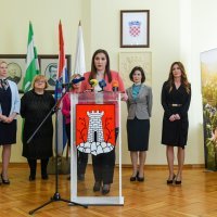Konferencija za medije povodom seksističkih napada na gradonačelnicu Škrobot