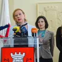 Konferencija za medije povodom seksističkih napada na gradonačelnicu Škrobot