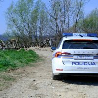 Urušio se pontonski most između Selnice i Poznanovca