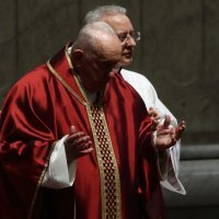 Papa Franjo predvodio molitvu na Veliki petak