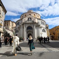 Nadbiskup Uzinić predvodio euharistijsko slavlje u katedrali svetog Vida