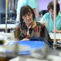 Žene učestalije rade u slabije plaćenim sektorima