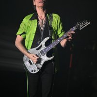 Steve Vai