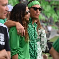 Matthew McConaughey sa suprugom Camillom