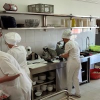 Sisački kuhari kuhaju po Healthy Meal Standardu