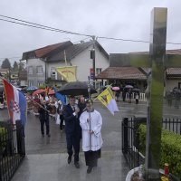 Crkva Svetog Križa u Kravarskom