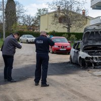 Kod Poreča buknuo je požar na dva automobila