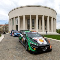 Automobili se provozali centrom grada dan prije početka WRC Croatia Rally