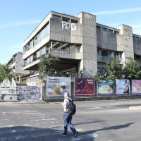 Derutna zgrada u Paromlinskoj