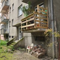 Balkon u zagrebačkoj Vrbanićevoj ulici