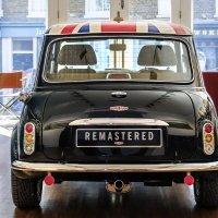 David Brown Automotive i Linley: Mini Remastered