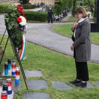 Izaslanstvo HDZ-a položilo je vijenac na grobu Gojka Šuška povodom 25. obljetnice njegove smrti