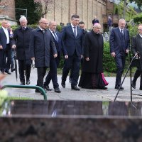 Plenković položio vijenac na grob Gojka Šuška povodom obljetnice njegove smrti