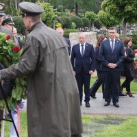 Plenković položio vijenac na grob Gojka Šuška povodom obljetnice njegove smrti