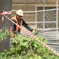 Dan nakon urušavanja zgrade i skele u Klaićevoj otežan je promet