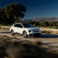 Citroën ë-C4 i ë-C4 X