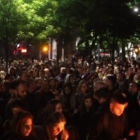 Svijeće i cvijeće za žrtve u Beogradu