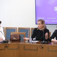Karolina Vidović Krišto, Mirela Ahmetović i Sandra Benčić