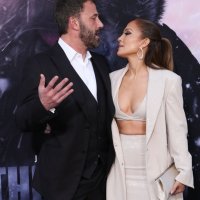 Tenisice koje naprosto obožava: Jennifer Lopez ima bogatu kolekciju  popularnog modela - tportal