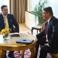 Predsjednik Zoran Milanović sastao se s članom Predsjednistva BiH Denisom Bećirovićem