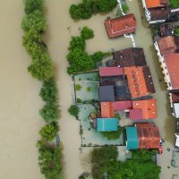 Pogled na Hrvatsku Kostajnicu čije područje je preplavila rijeka Una