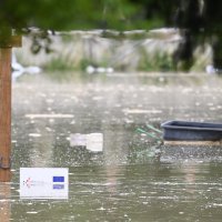 Ministri Medved i Banožić obišli poplavnjen kompleks za terapijsko jahanje