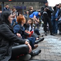 Protuprosvjednice zaustavile povorku Hod za život