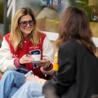 Ivana Vukušić na kavi u omiljenom kafiću u Martićevoj